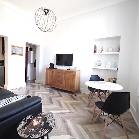 Superbe Appartement Independant En Centre Ville ヴィシー エクステリア 写真