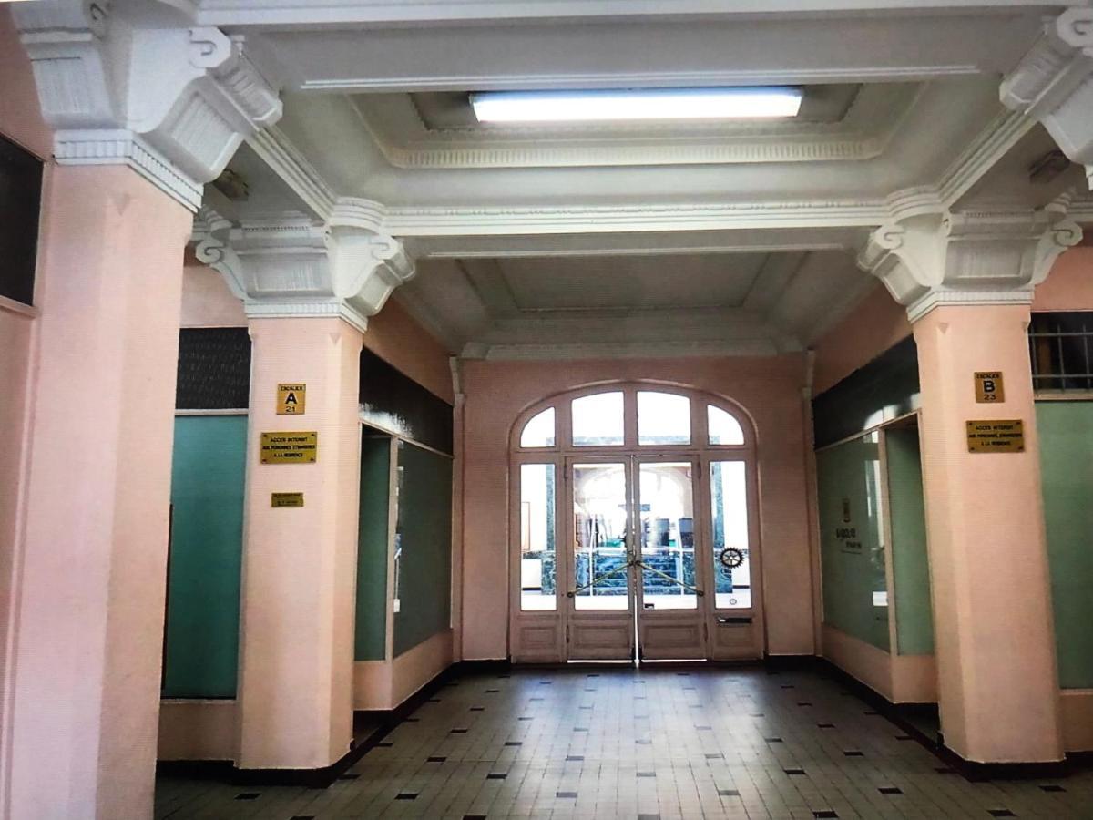 Superbe Appartement Independant En Centre Ville ヴィシー エクステリア 写真