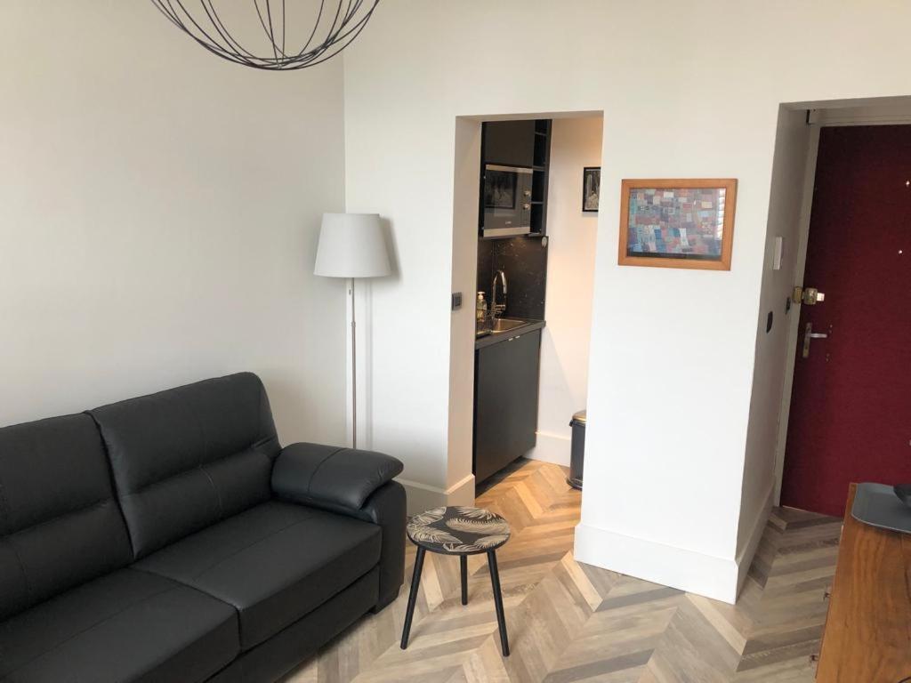 Superbe Appartement Independant En Centre Ville ヴィシー エクステリア 写真