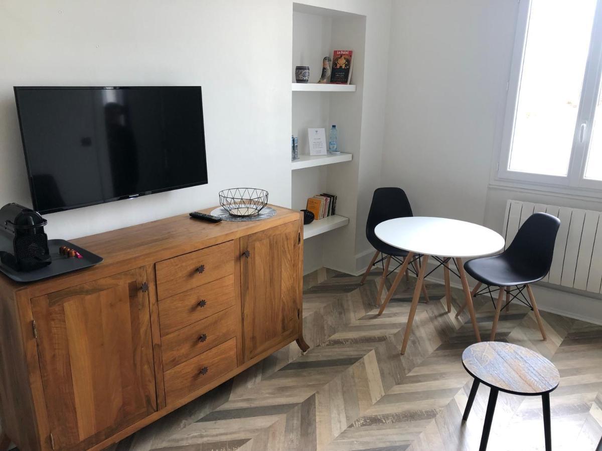 Superbe Appartement Independant En Centre Ville ヴィシー エクステリア 写真